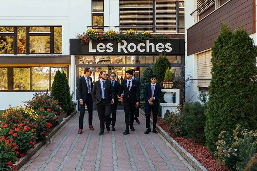 Les Roches